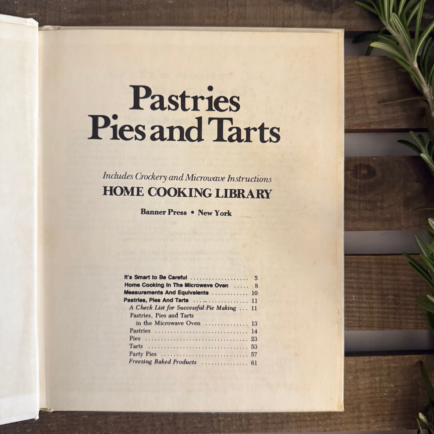 Pastries, Pies and Tarts – Home Cooking Library | Vintage Baking Book