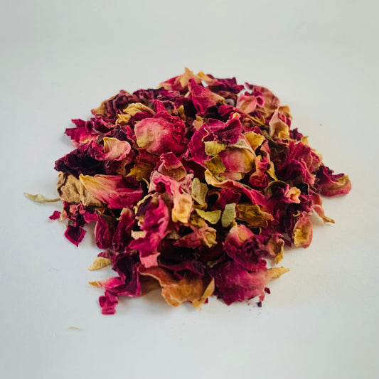 Red Rose Buds and Petals, Organic