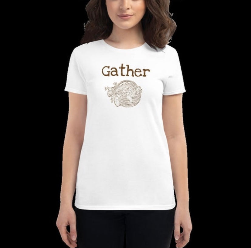Gather Women's short sleeve t-shirt